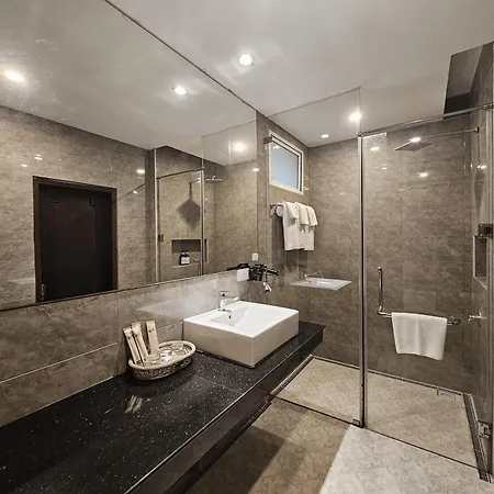 Family Boutique Hotel-2